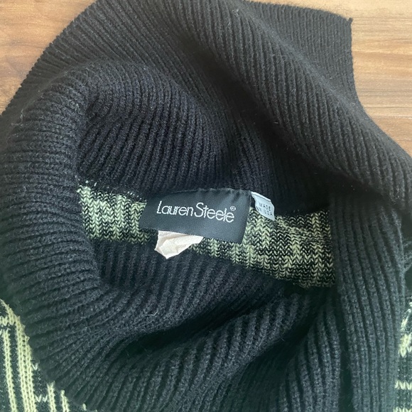 Cute, avant-grade vintage sweater - Picture 3 of 3